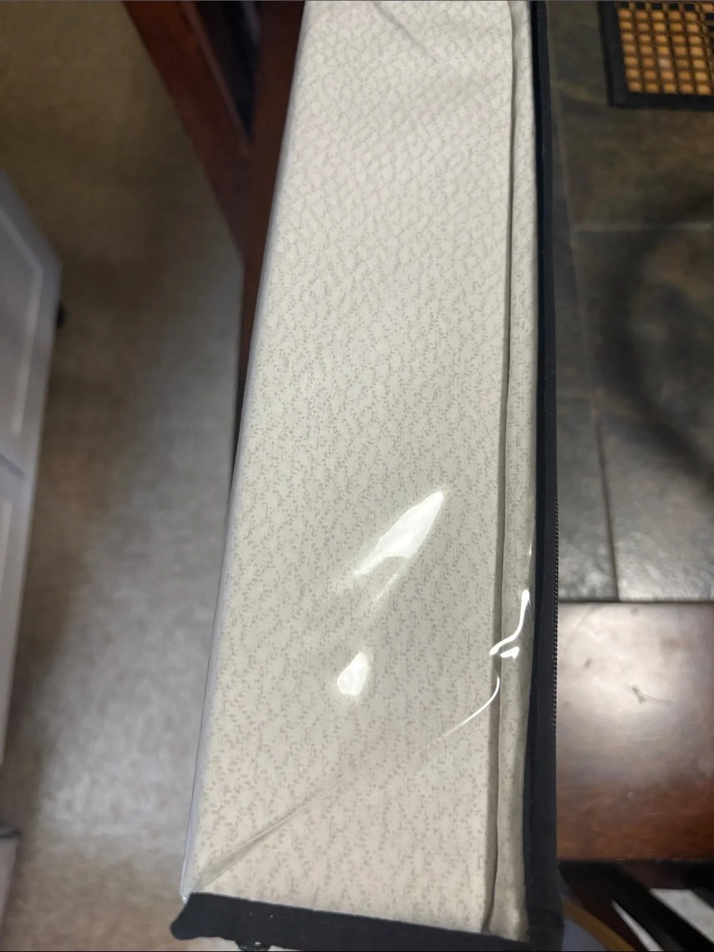 N/A luxurious satin